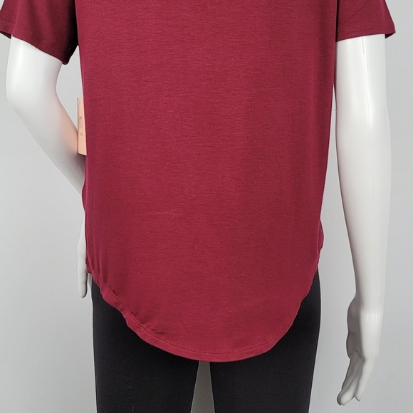 Marlow V-Neck T-Shirt top - Picture 8 of 13